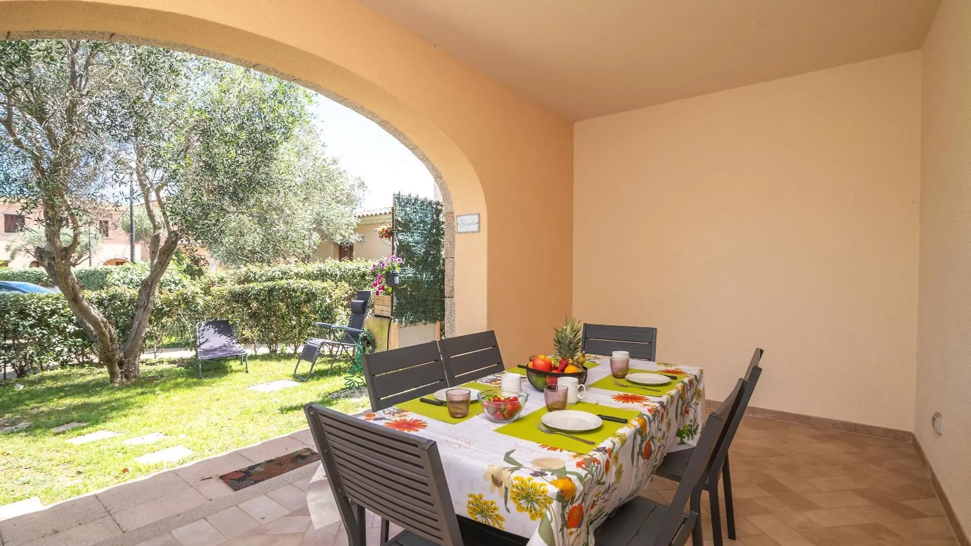 Holiday home Villetta Girgolu Puntaldia