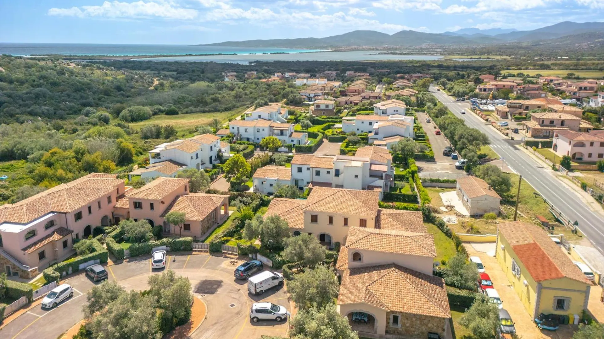 Holiday home Villetta Girgolu Puntaldia